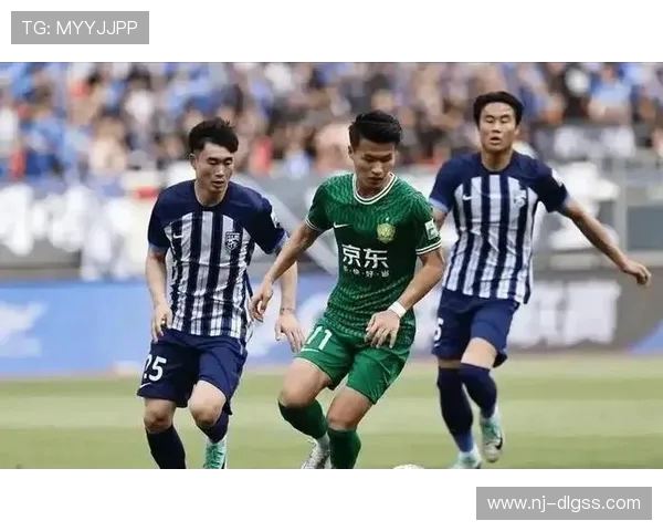 中超联赛精彩对决武汉队迎战浙江队期待激烈碰撞与精彩进球